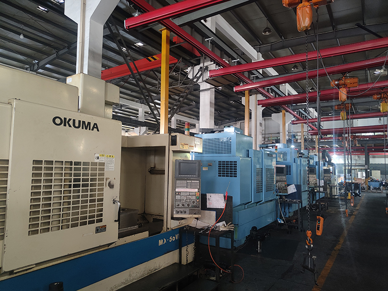 OKUMA  CNC立式加工中心區域.jpg